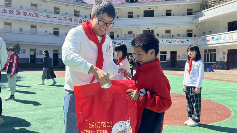 1666841191352034.jpg 1798e9bb-1e42-4374-9e19-1243f0fe608c_副本.jpg